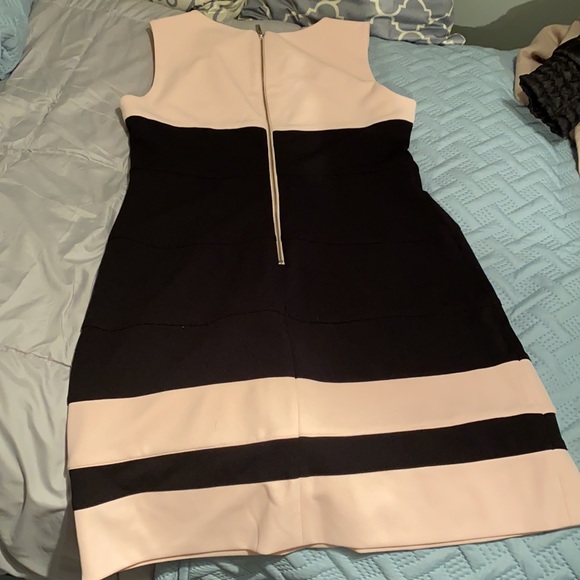 Tommy Hilfiger Colorblock sleeveless knee length pink and black sheath dress 6 - Picture 14 of 15